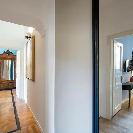 Casa Ameliotta Design * Rome